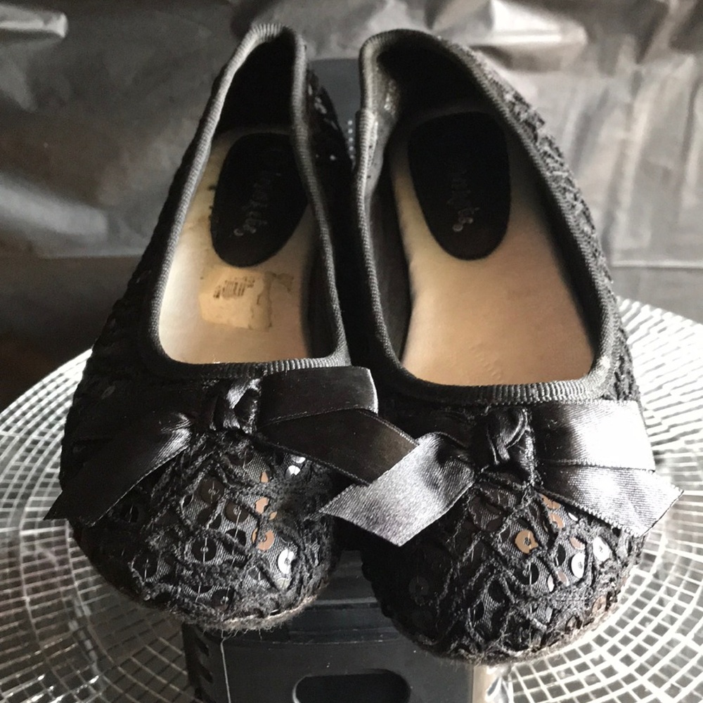 Girls dressy flats